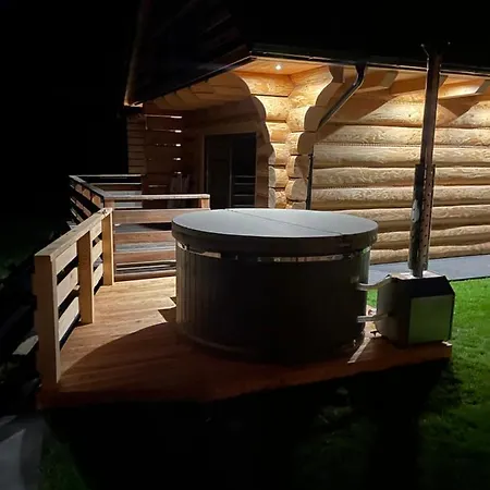 Drewniany W Gorach Jacuzzi & Balia - Osada Chelm Chalet Stroza (Myslenice)