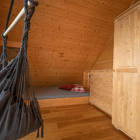 Drewniany W Gorach Jacuzzi & Balia - Osada Chelm Chalet *