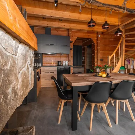 Chalet Drewniany W Gorach Jacuzzi & Balia - Osada Chelm