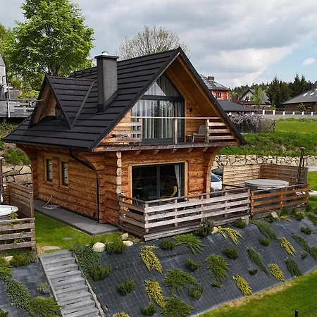 Alpesi faház Z Bali Drewnianych W Gorach Jacuzzi & Balia - Osada Chelm