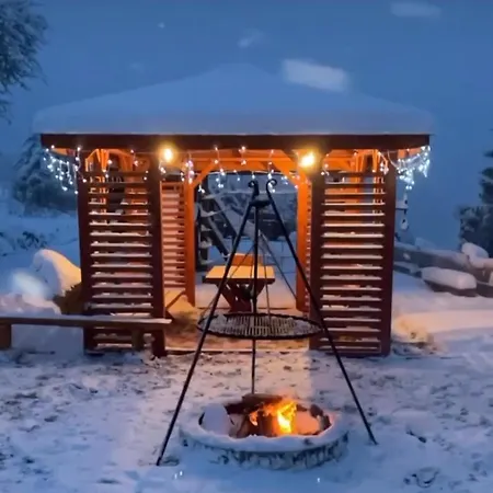 Alpesi faház Z Bali Drewnianych W Gorach Jacuzzi & Balia - Osada Chelm