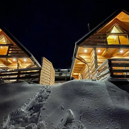 Z Bali Drewnianych W Gorach Jacuzzi & Balia - Osada Chelm Chalet