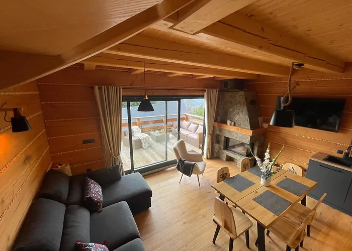 Z Bali Drewnianych W Gorach Jacuzzi & Balia - Osada Chelm * Stroza (Myslenice)