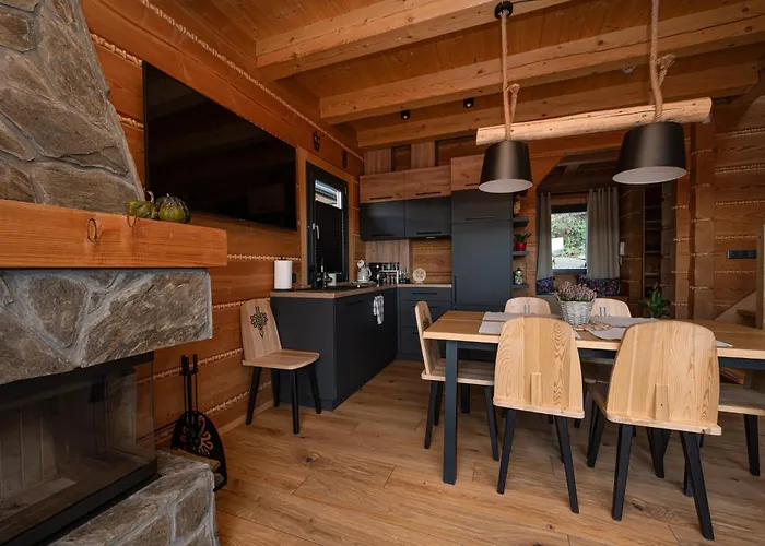 Z Bali Drewnianych W Gorach Jacuzzi & Balia - Osada Chelm