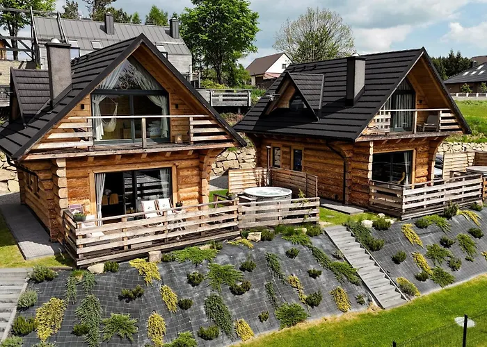 Z Bali Drewnianych W Gorach Jacuzzi & Balia - Osada Chelm בקתה