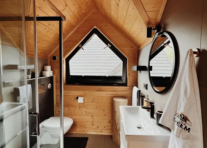 Z Bali Drewnianych W Gorach Jacuzzi & Balia - Osada Chelm * Stroza (Myslenice)