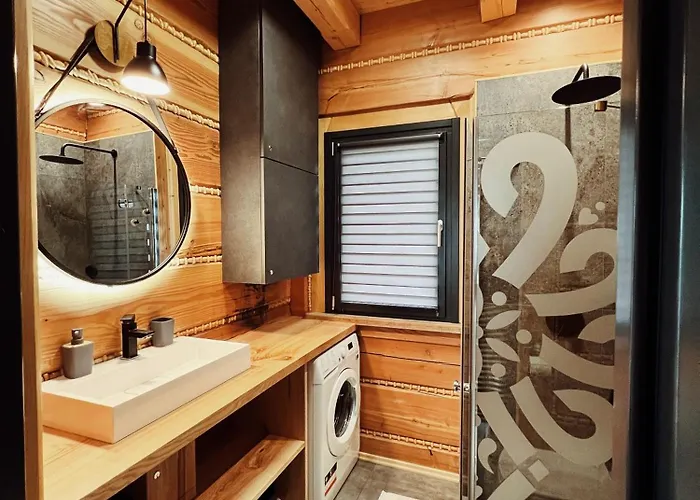 בקתה Z Bali Drewnianych W Gorach Jacuzzi & Balia - Osada Chelm